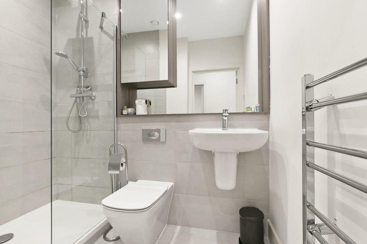 Mondial At Heathrow Aparthotel Harmondsworth